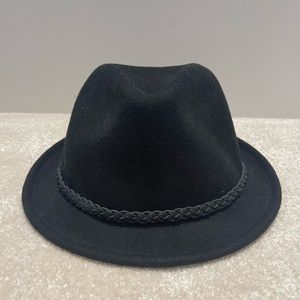 Talula hat and Oak+Fort scarf